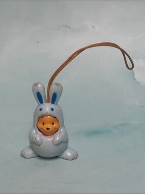 TOMY DISNEY WINNIE THE POOH PEEK-A-POOH SERIES 1 ANIMAL FIGURE SET DANGLER